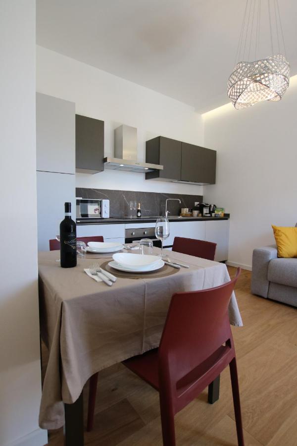 Sikelika Apartman Szirakúza Kültér fotó